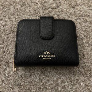 Black Coach Wallet | Smooth Leather | Zip Top and Snap Closure
